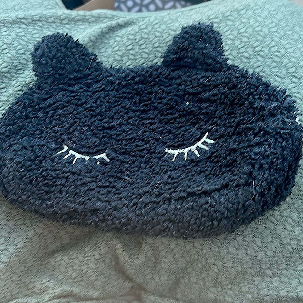 Black Cat WELL LOVED & CLEAN INSIDE makeup bag
